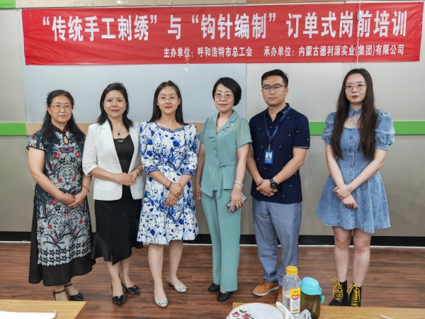 傳統(tǒng)手工藝培訓班結(jié)業(yè)啦！